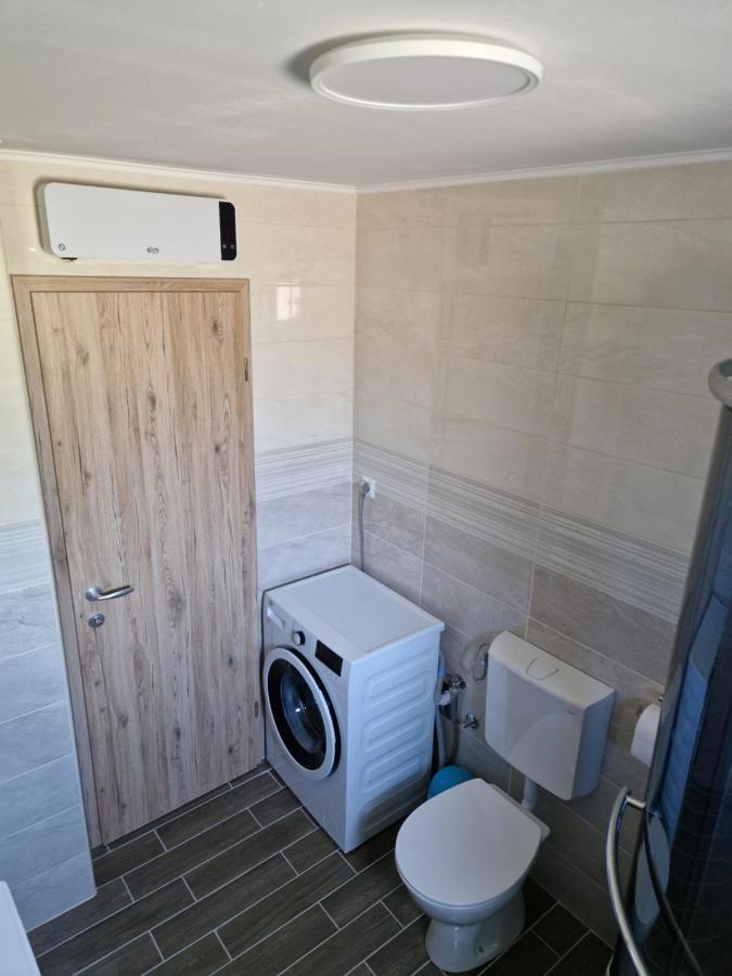 Apartma Tija Apartment โทลมิน ภายนอก รูปภาพ